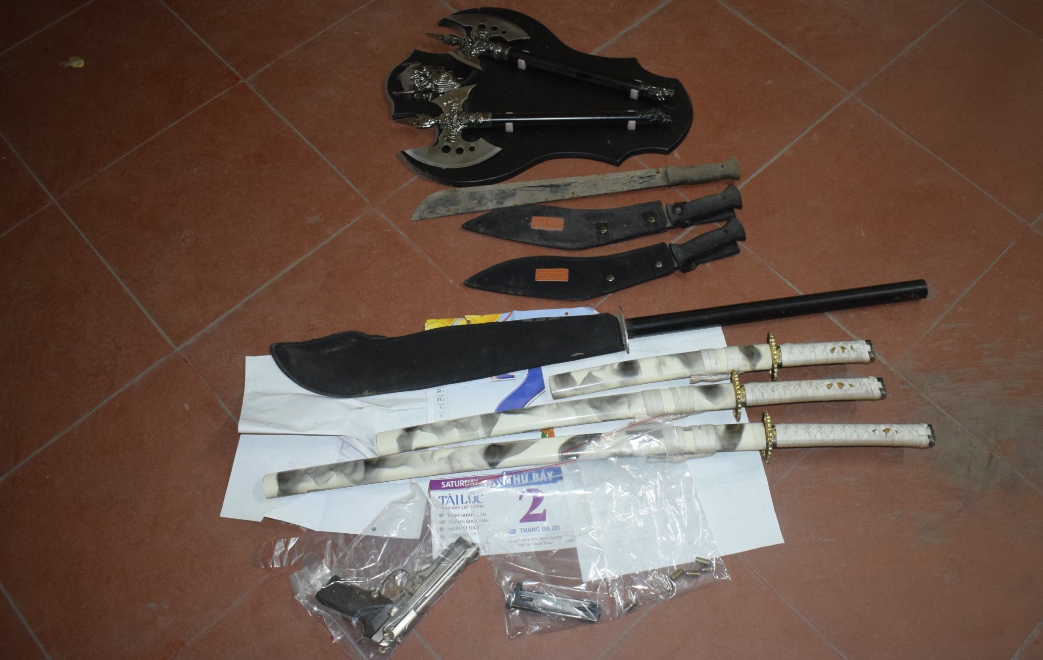 Công an quận Ngô Quyền: Bắt giữ đối tượng gây thương tích, thu 01 súng